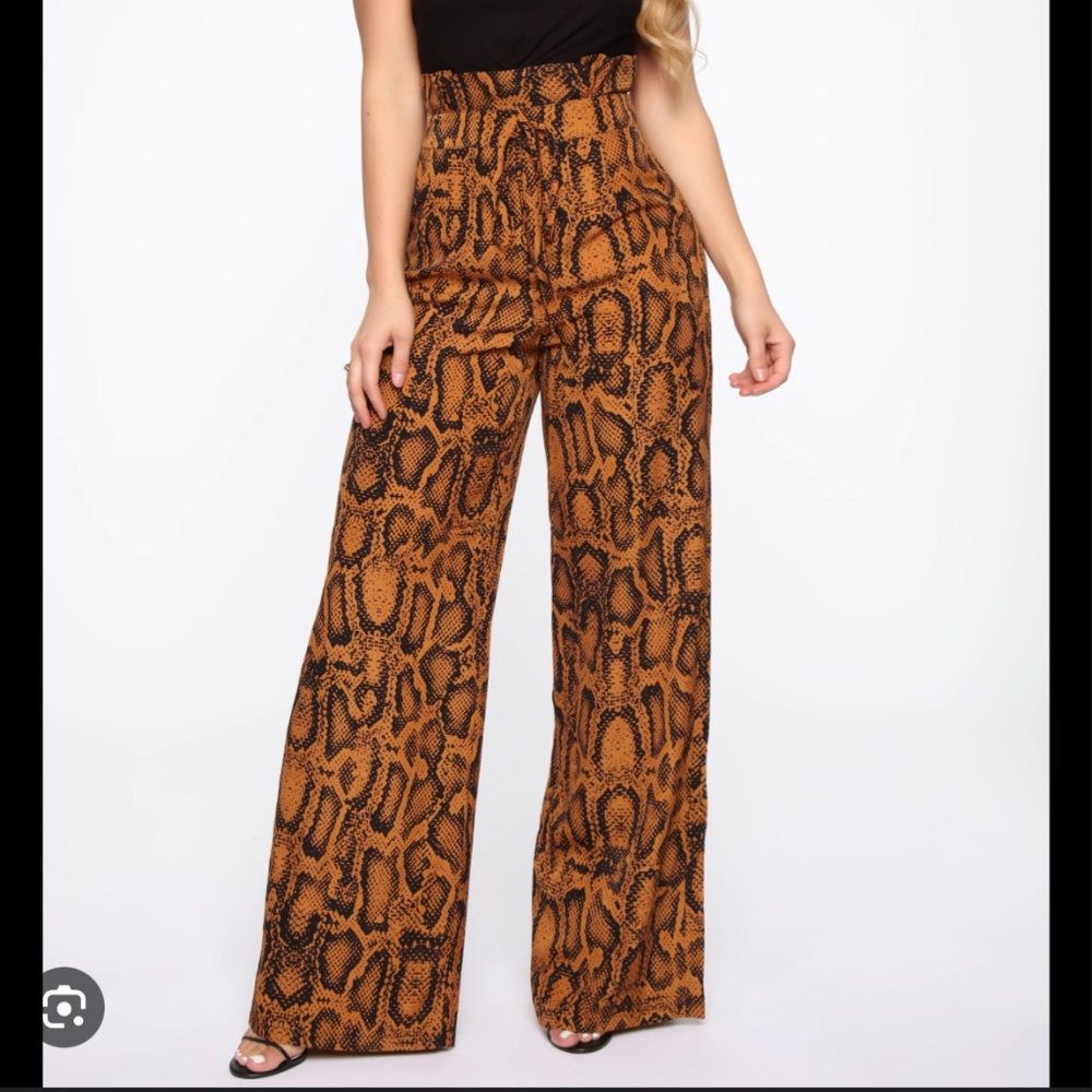 NWT Pants Like No One Else Wide Leg Pant - Cognac - Size Large